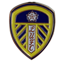 Leeds United Football Club CREST PIN BADGE